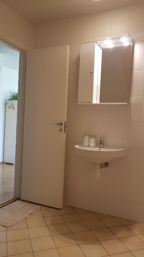Juuli Apartament Kuressaare Exterior photo