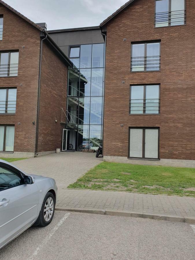 Juuli Apartament Kuressaare Exterior photo